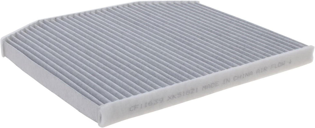 Fresh Breeze Cabin Air Filter with Arm & Hammer Baking Soda, CF11639 for Select Chevrolet and Pontiac Vehicles , White