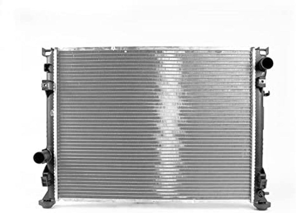 2767 Radiator Fits 2005-2010 Dodge Magnum/Charger