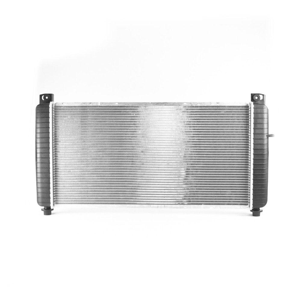 2370 for Chevrolet Silverado 1-Row Plastic Aluminum Replacement Radiator Fits 2004 GMC Yukon